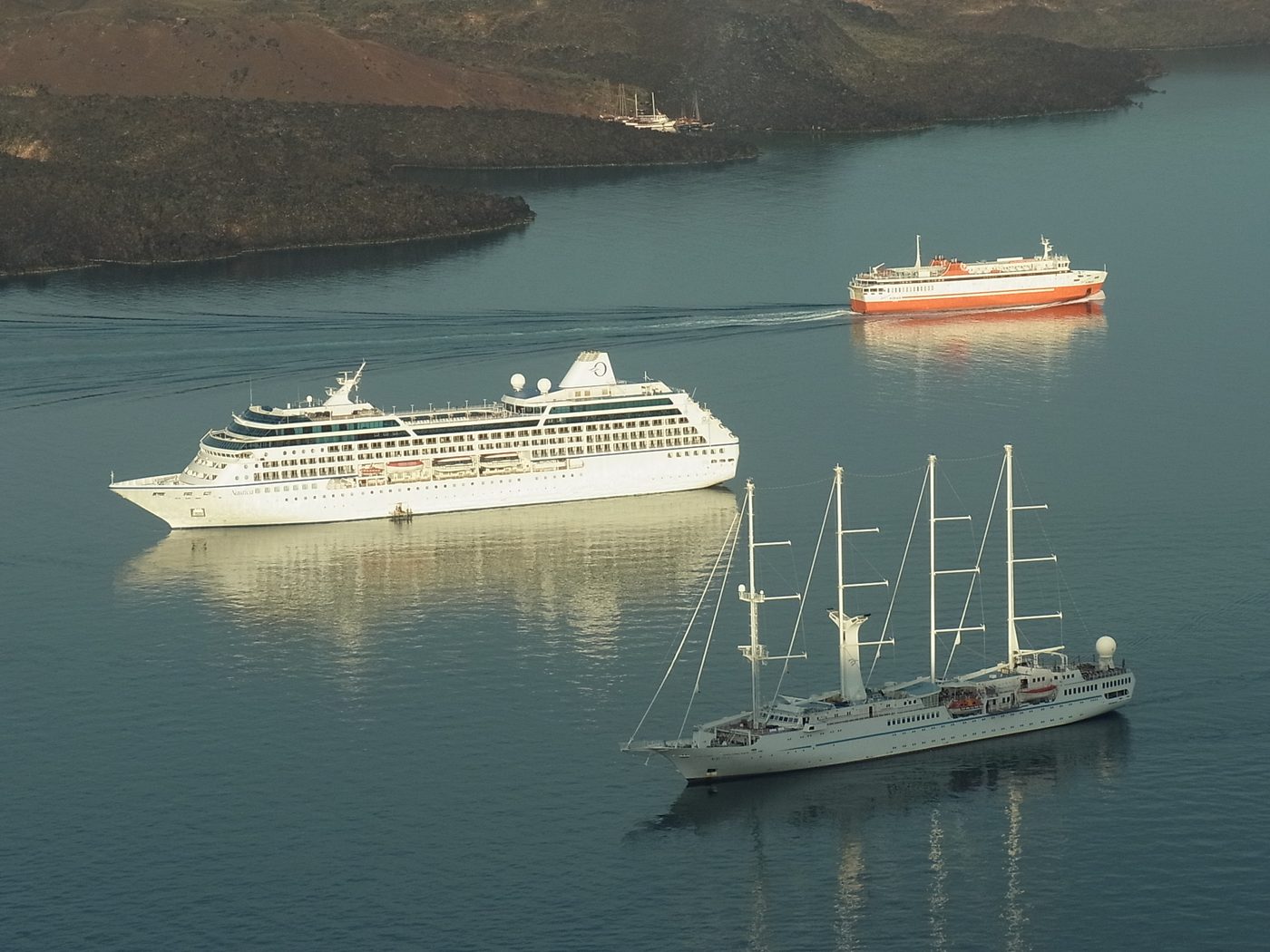 Cruise ships at anchor in the Santorini caldera, seen from Fira